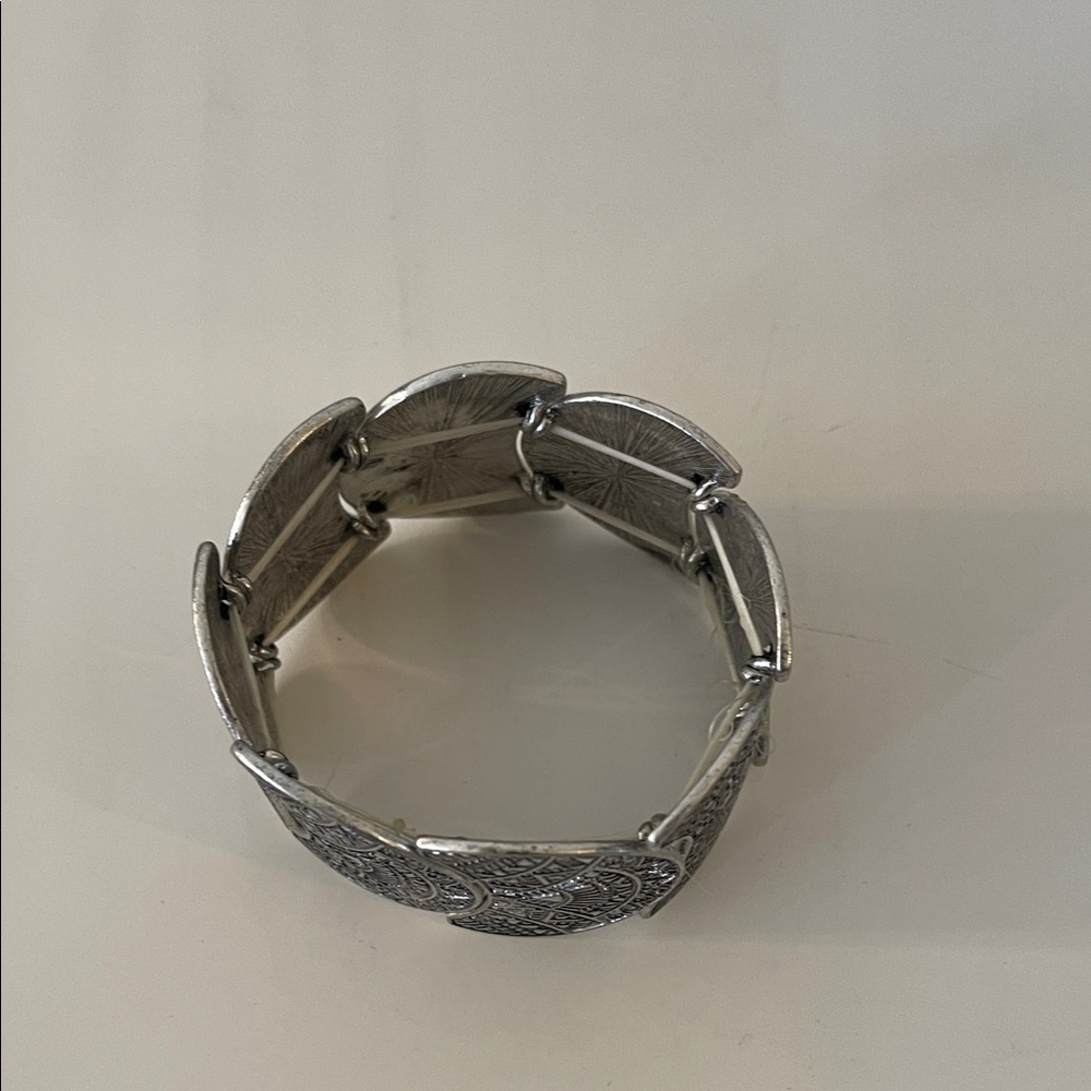 Silver Patterned Bracelet - Picture 2 of 4
